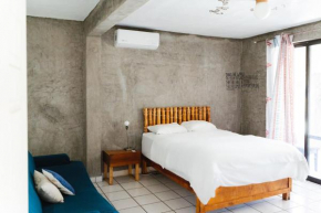 Desert Heart Hostel